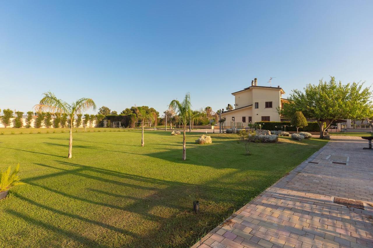 לצ'ה Bed & Breakfast Giardini Di Marzo מראה חיצוני תמונה