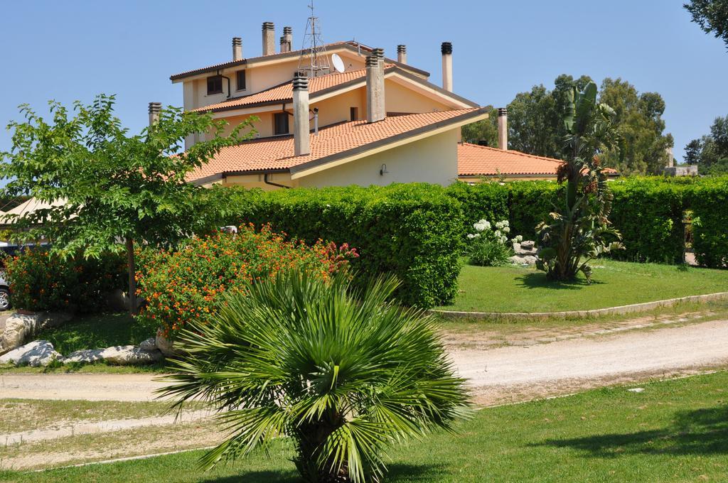 לצ'ה Bed & Breakfast Giardini Di Marzo מראה חיצוני תמונה