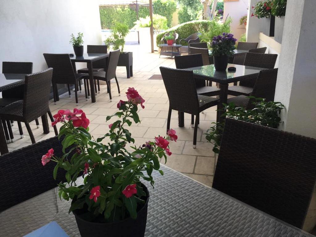לצ'ה Bed & Breakfast Giardini Di Marzo מראה חיצוני תמונה
