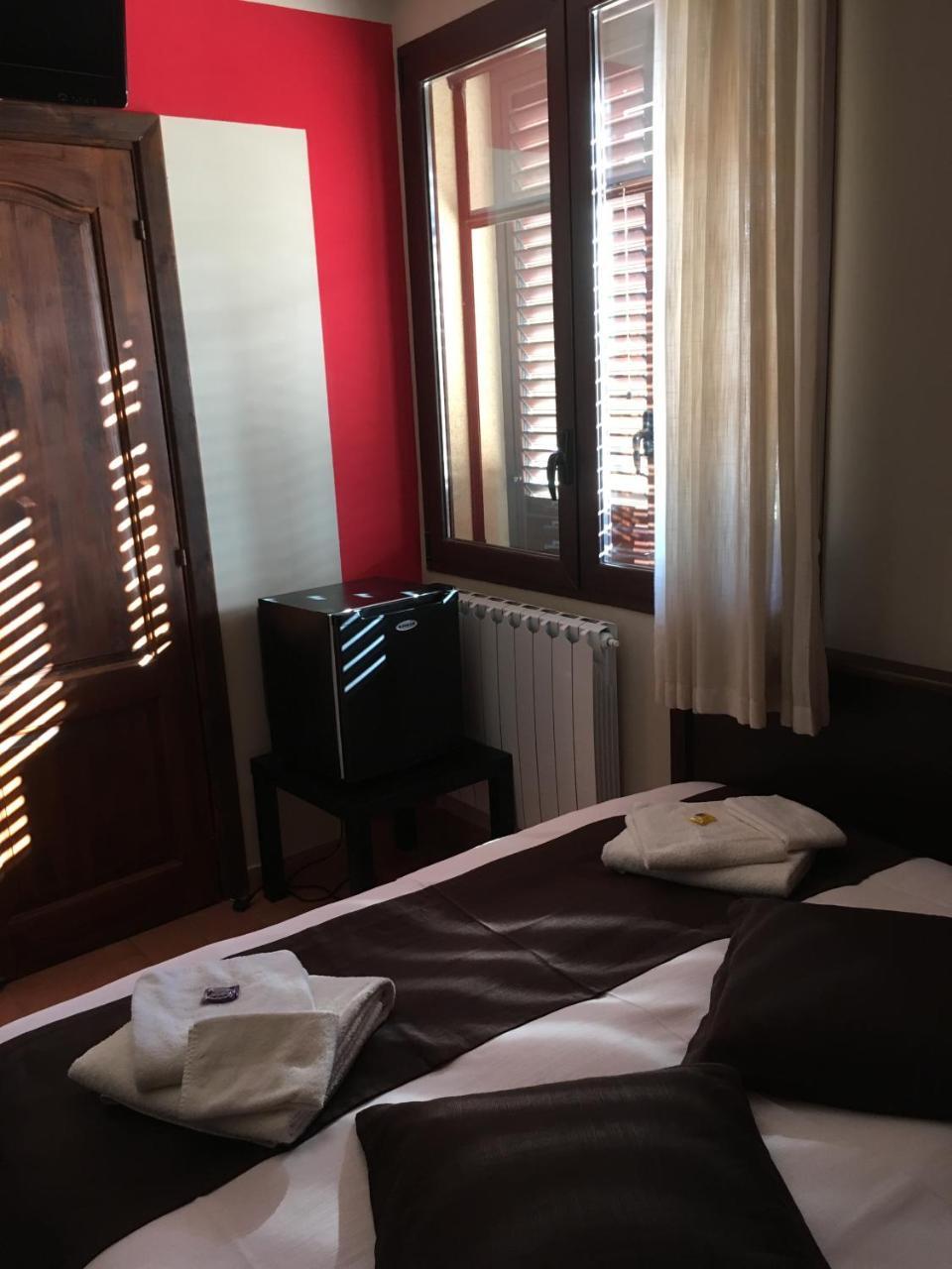 לצ'ה Bed & Breakfast Giardini Di Marzo מראה חיצוני תמונה